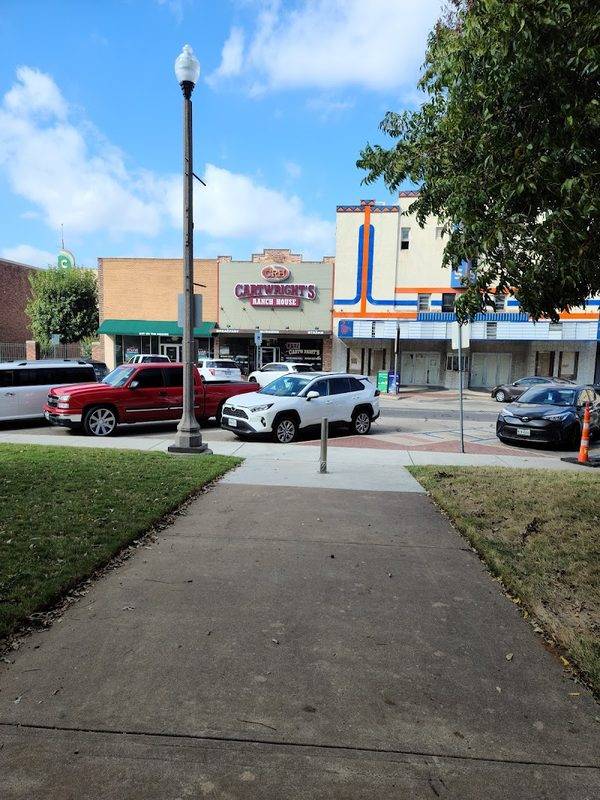 Denton Courthouse Square Dining & Shopping District